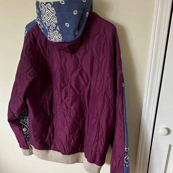 Paisley Zip Hoodie (Large) - Picture 6 of 9